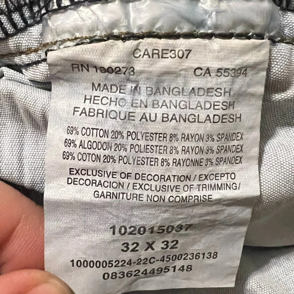 NWT MEN’S EXTREME MOTION STRAIGHT FIT TAPERED LEG JEANS IN MAVERICK - Picture 10 of 11